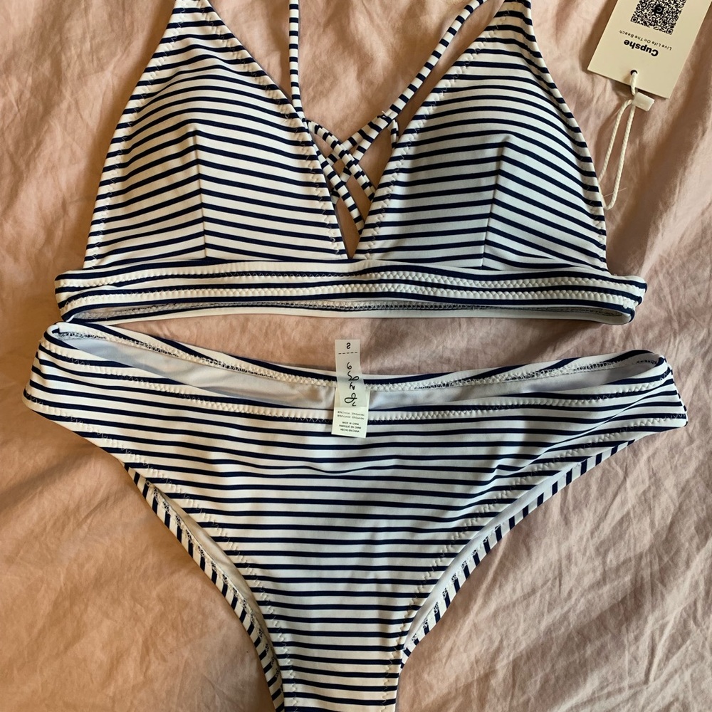 CupShe blue and white striped bikini